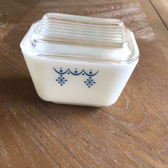 Vintage CorningWare # 501 Covered Dish - Morning Pattern - Picture 3 of 7